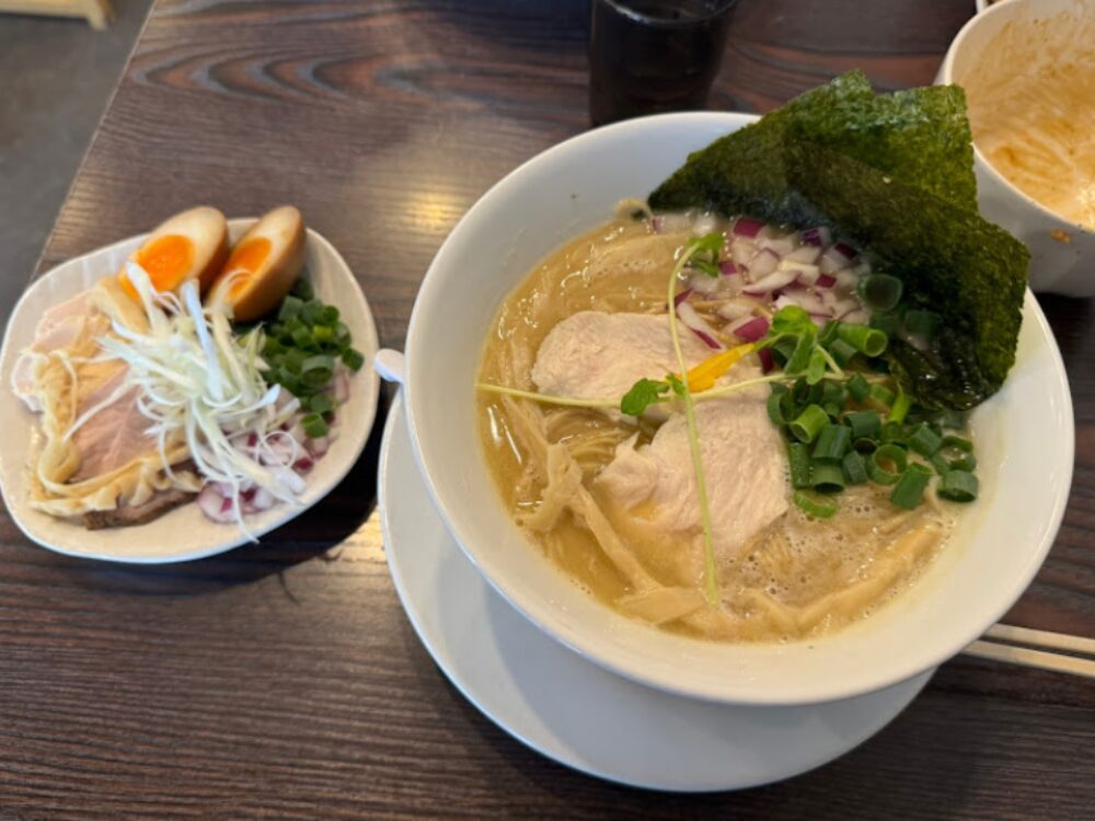 らぁ麺しろの画像です
