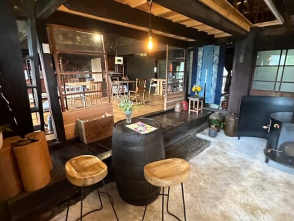 MUD CAFEの画像です