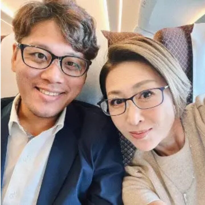 三原じゅん子さんの画像です