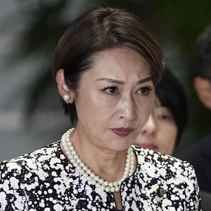 三原じゅん子さんの画像です