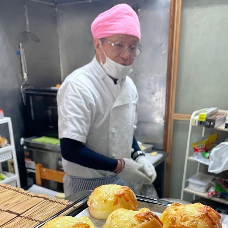 焼きたてパン 青い森の画像です