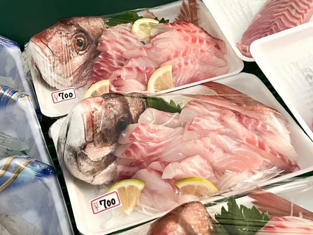 安宅漁港 港の直売所の画像です
