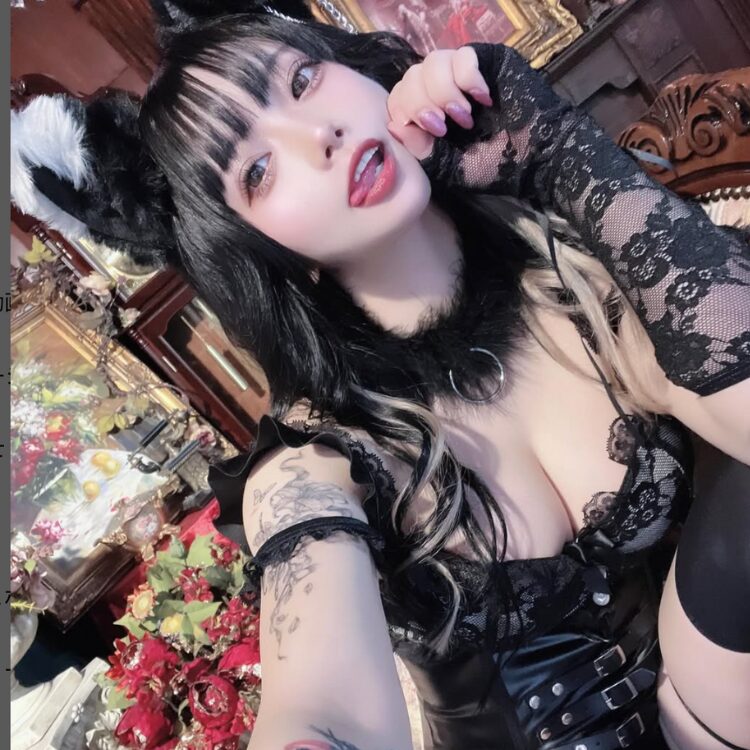 遠月とうかさんの画像です