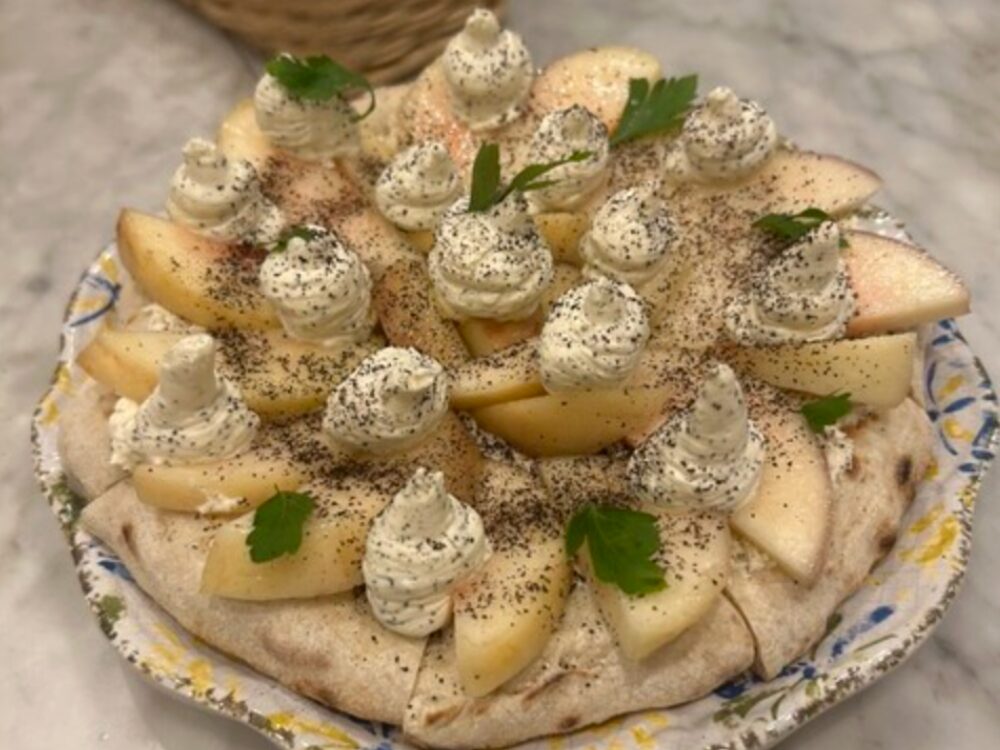 成本豊穂さんの画像です