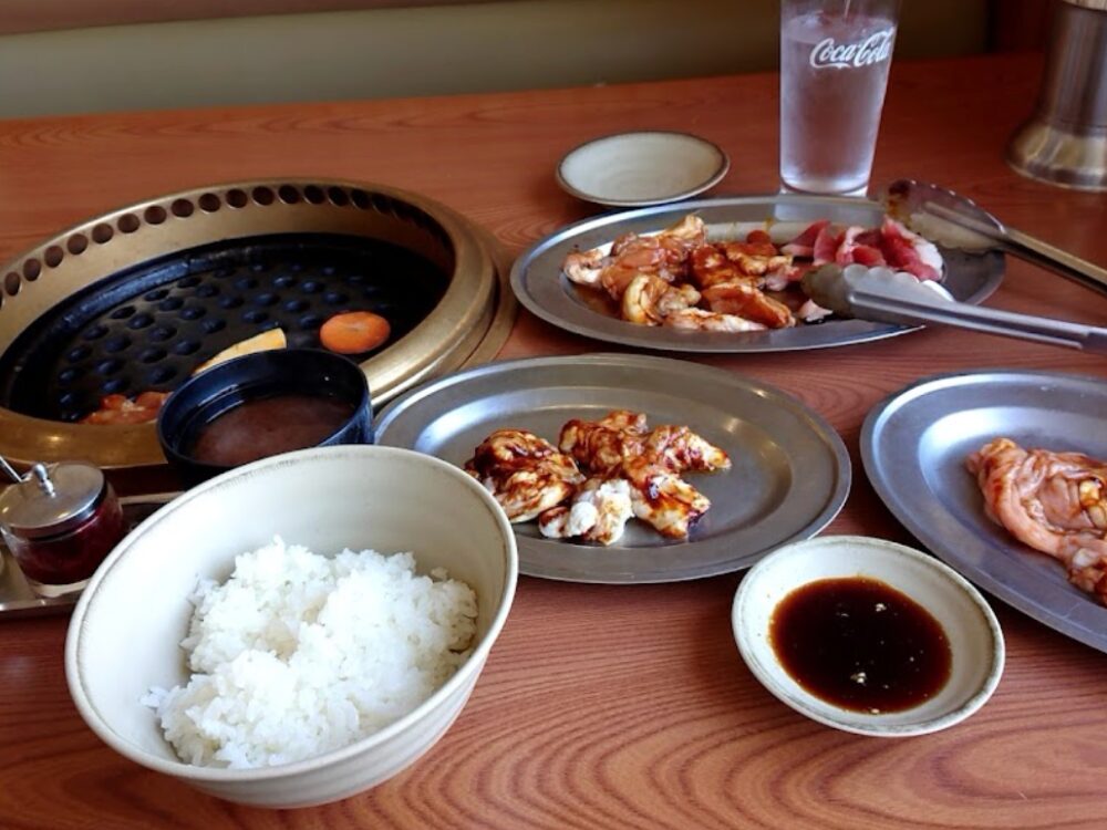 韓国天然石焼肉 さらだの画像です