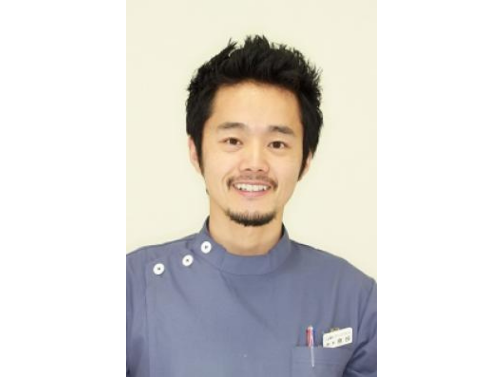歯科医師・原田孝行氏の画像です