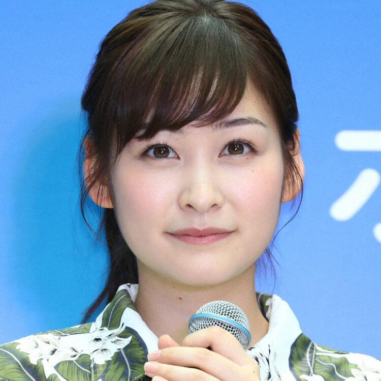 岩田絵里奈アナの画像です