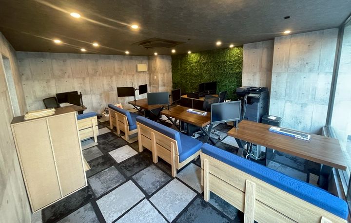 逆転ホームの画像です