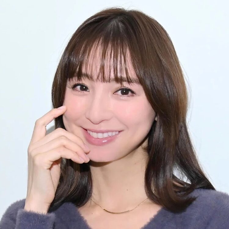 篠田麻里子さんの画像です