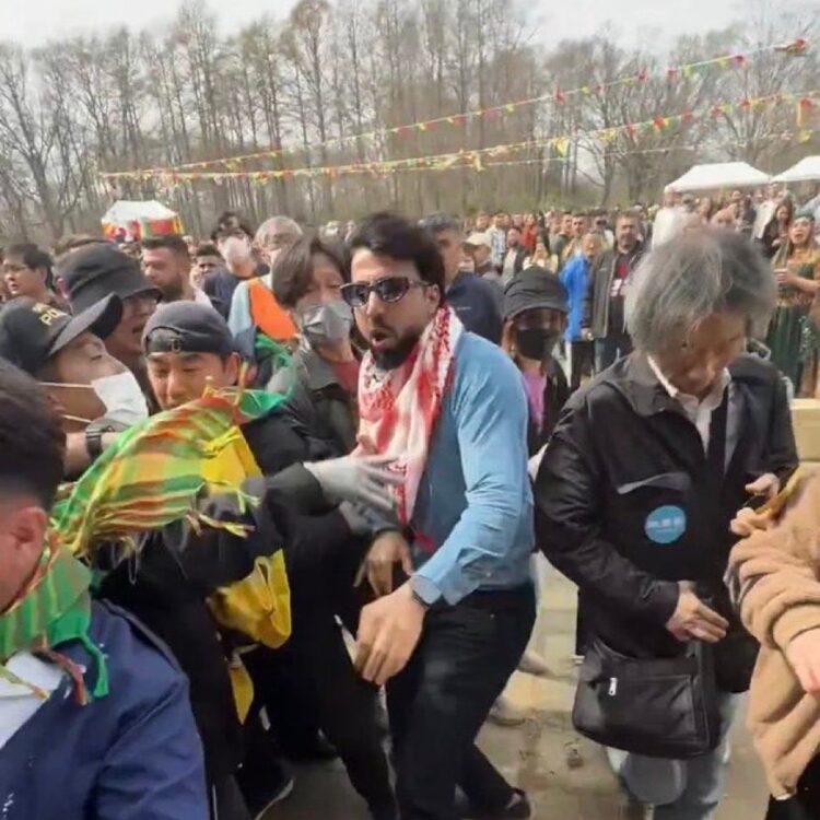 ネウロズ祭りの画像です