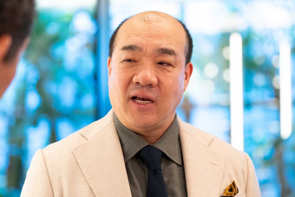 エクスコムグローバルの画像です