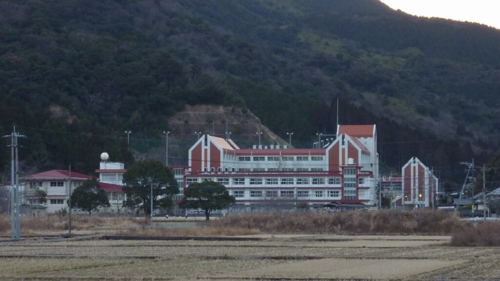 延岡学園高等学校の画像です