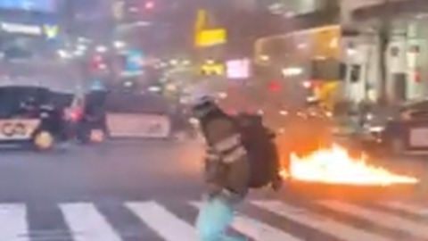 渋谷スクランブル交差点放火の画像です