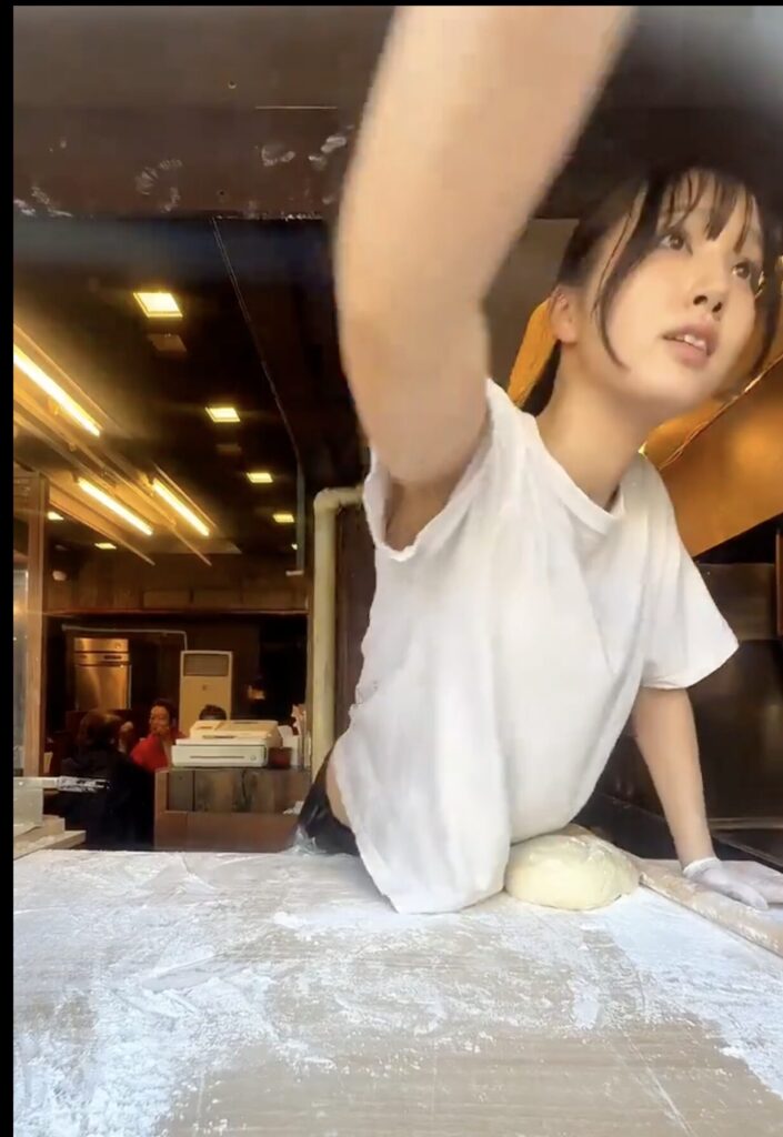 竹内綾音さんの画像です
